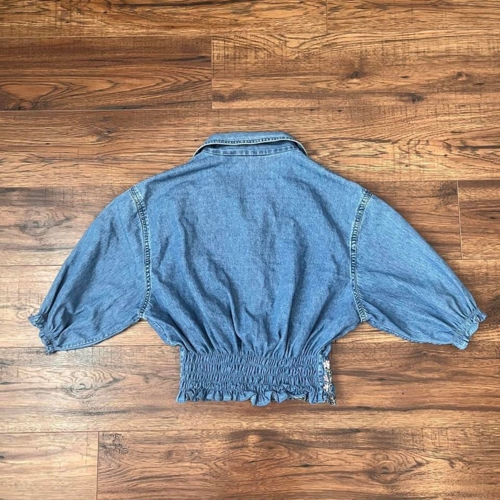 Vintage Embroidered Denim Chamgray Button Blouse Women S Boho Cottagecore 90s - Picture 6 of 7